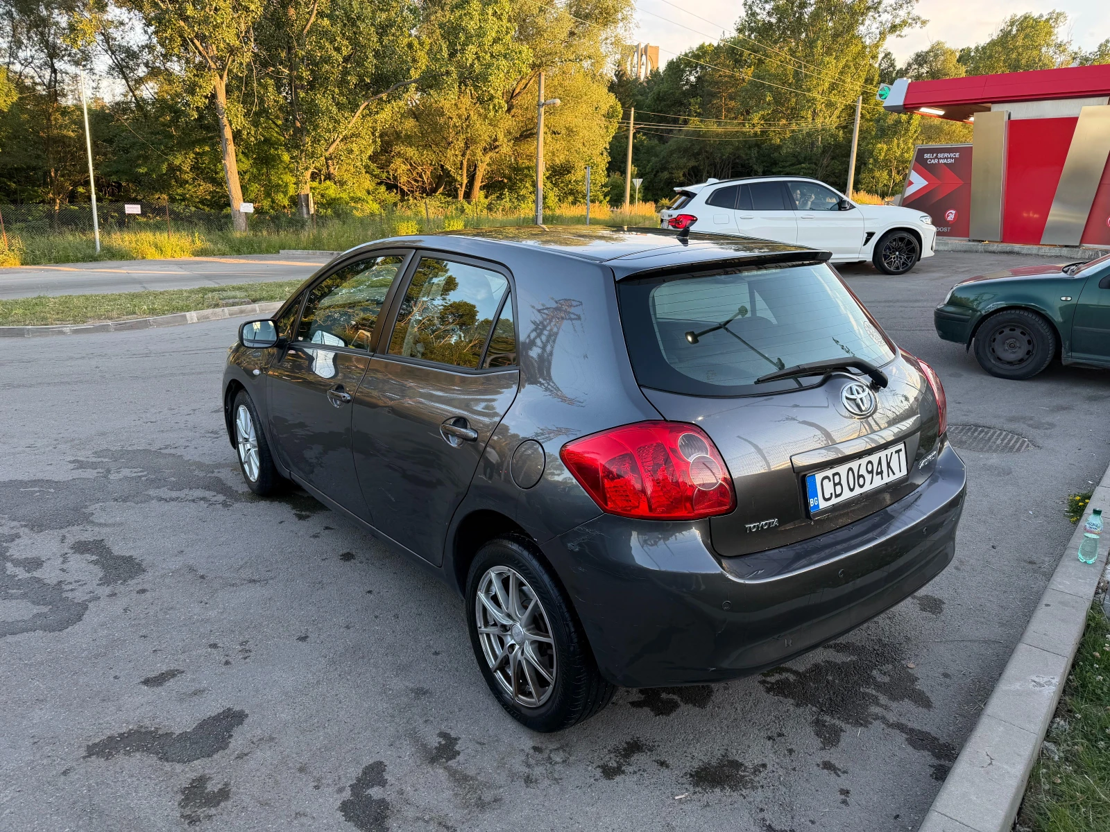 Toyota Auris, снимка 4 - Автомобили и джипове - 56682398