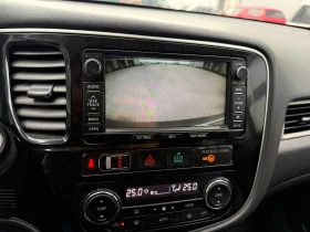 Mitsubishi Outlander 2.0  Plug-in Hybrid/ 4X4/ КАМЕРА/ ДИСТРОНИК , снимка 10