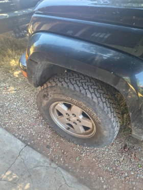 Jeep Cherokee Liberty 3.7, снимка 6