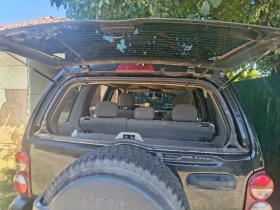 Jeep Cherokee Liberty 3.7, снимка 11