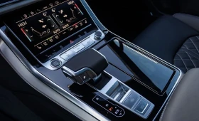 Audi Q7 55 TFSI Quattro = S-line = Гаранция, снимка 11