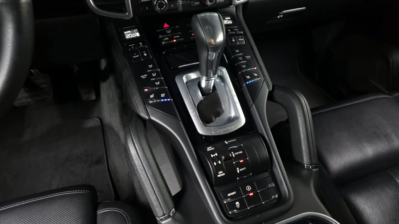 Porsche Cayenne 3.0 autogeorge.com, снимка 8 - Автомобили и джипове - 52015845