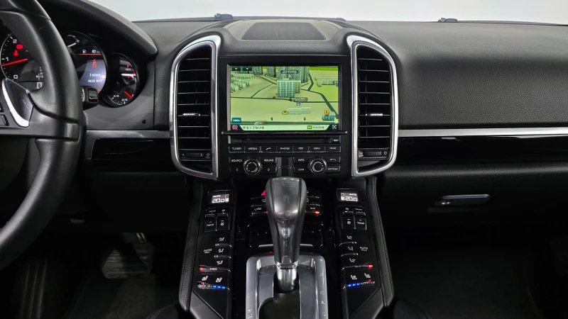 Porsche Cayenne 3.0 autogeorge.com, снимка 14 - Автомобили и джипове - 52015845