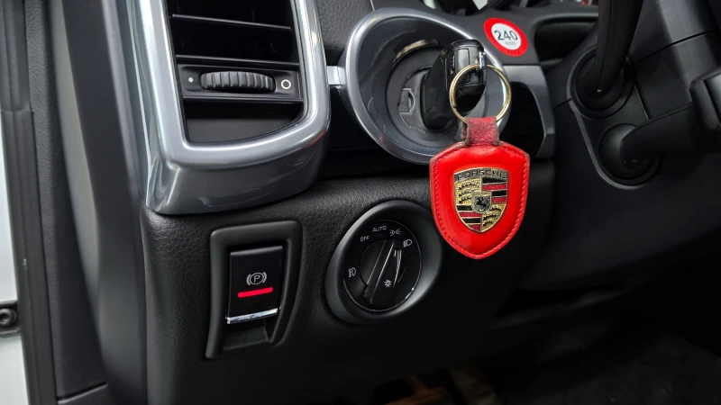 Porsche Cayenne 3.0 autogeorge.com, снимка 13 - Автомобили и джипове - 52015845