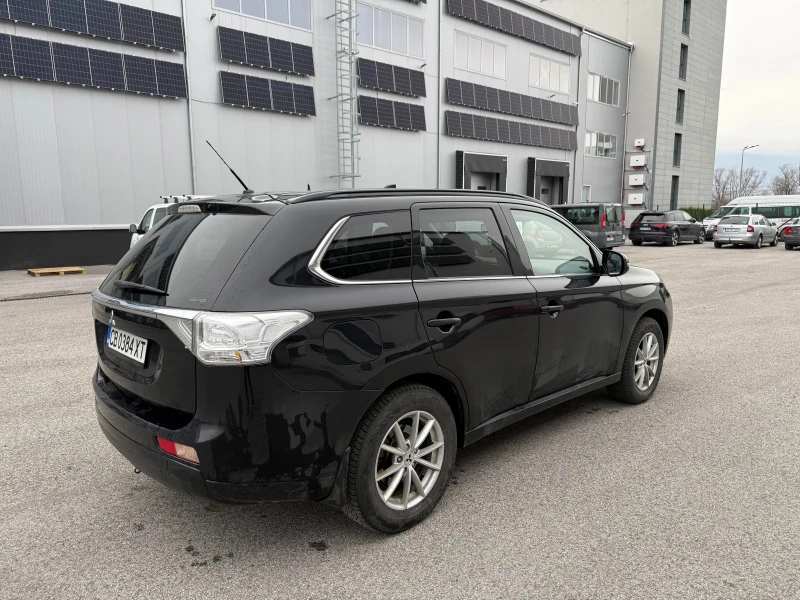 Mitsubishi Outlander 2.0  Plug-in Hybrid/ 4X4/ КАМЕРА/ ДИСТРОНИК , снимка 5 - Автомобили и джипове - 52645301