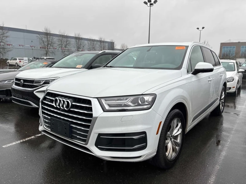 Audi Q7 * 2.0T Progressiv * 360 * ОТ ПРЕДСТАВИТЕЛСТВО