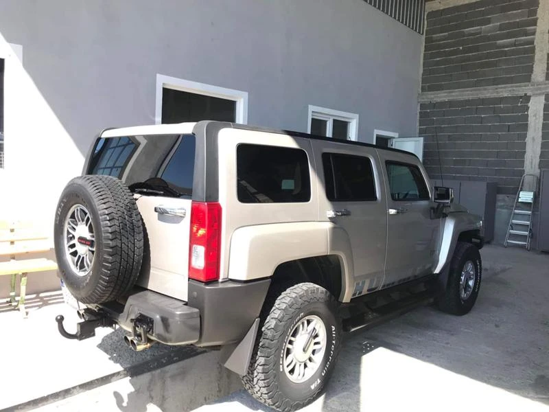 Hummer H3 3.5 Газ/Бензин, снимка 9 - Автомобили и джипове - 46956713