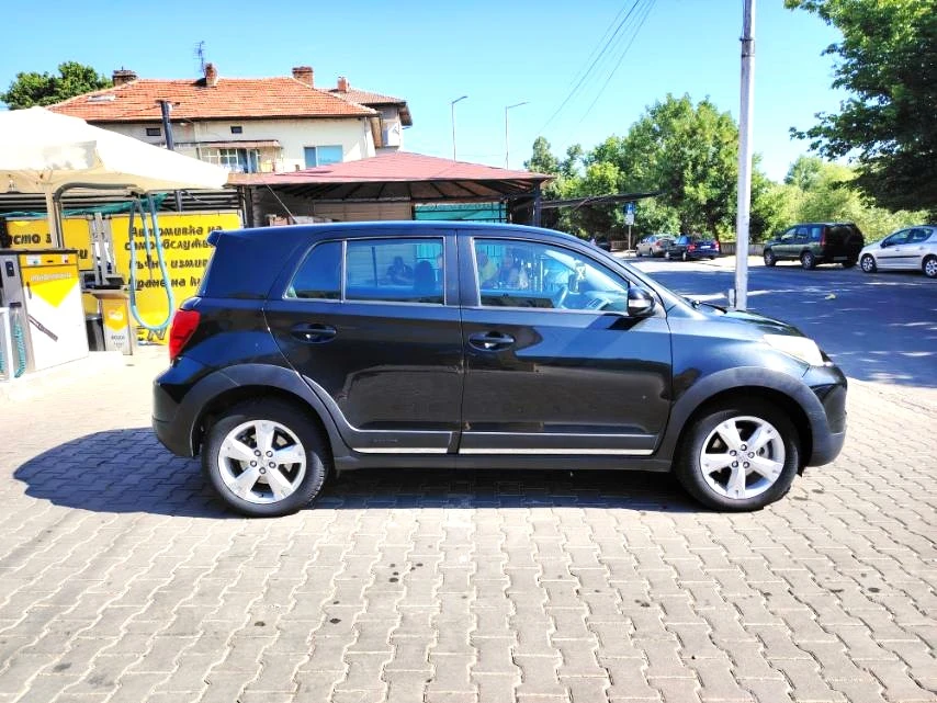 Toyota Urban Cruiser 4х4-D4D-90кс-178хил.км.-6ск.-БЕЗУПРЕЧЕН! - изображение 7