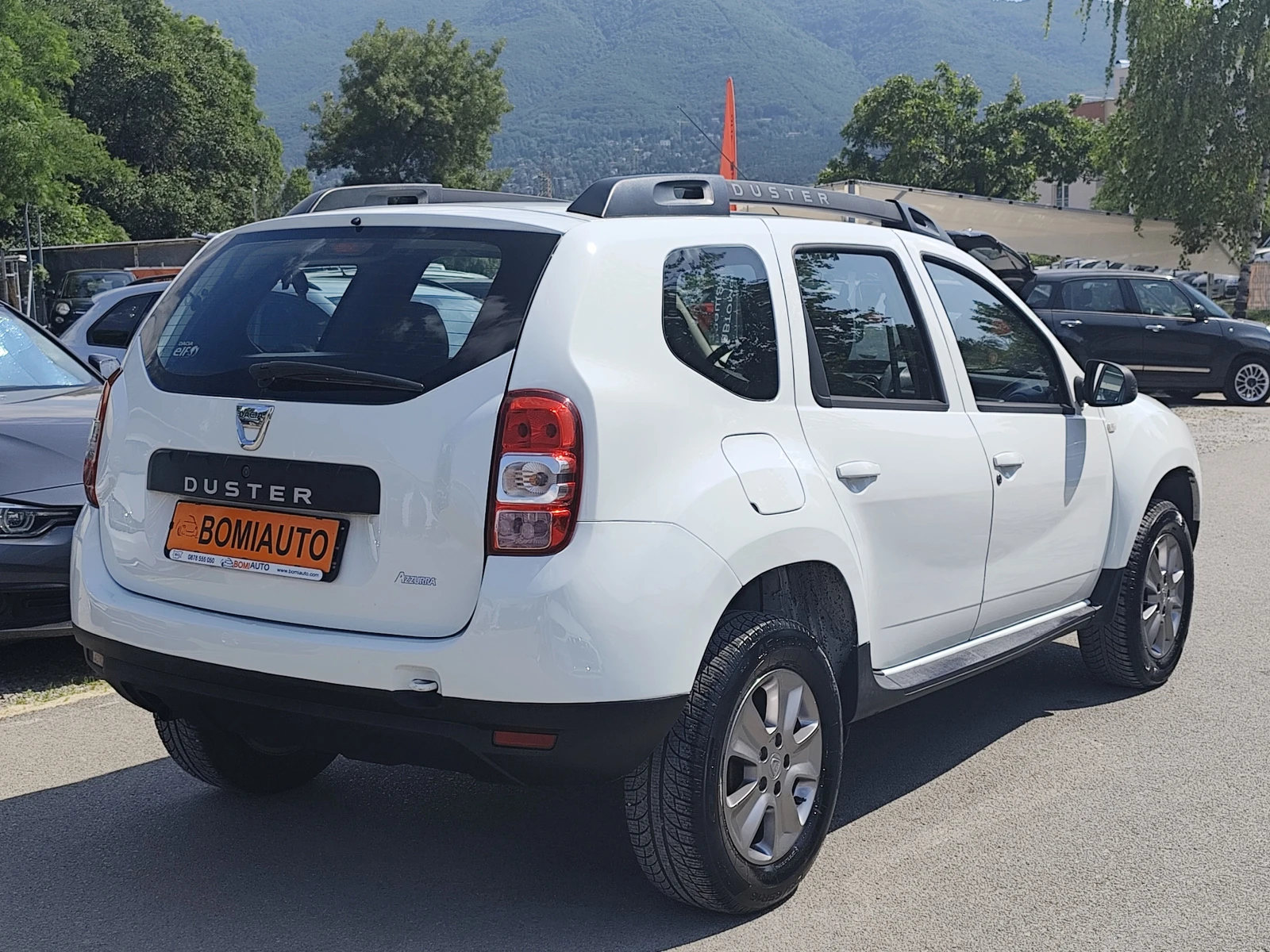 Dacia Duster 1.6i/ГАЗОВА УРЕДБА* EURO 5B*  - изображение 4