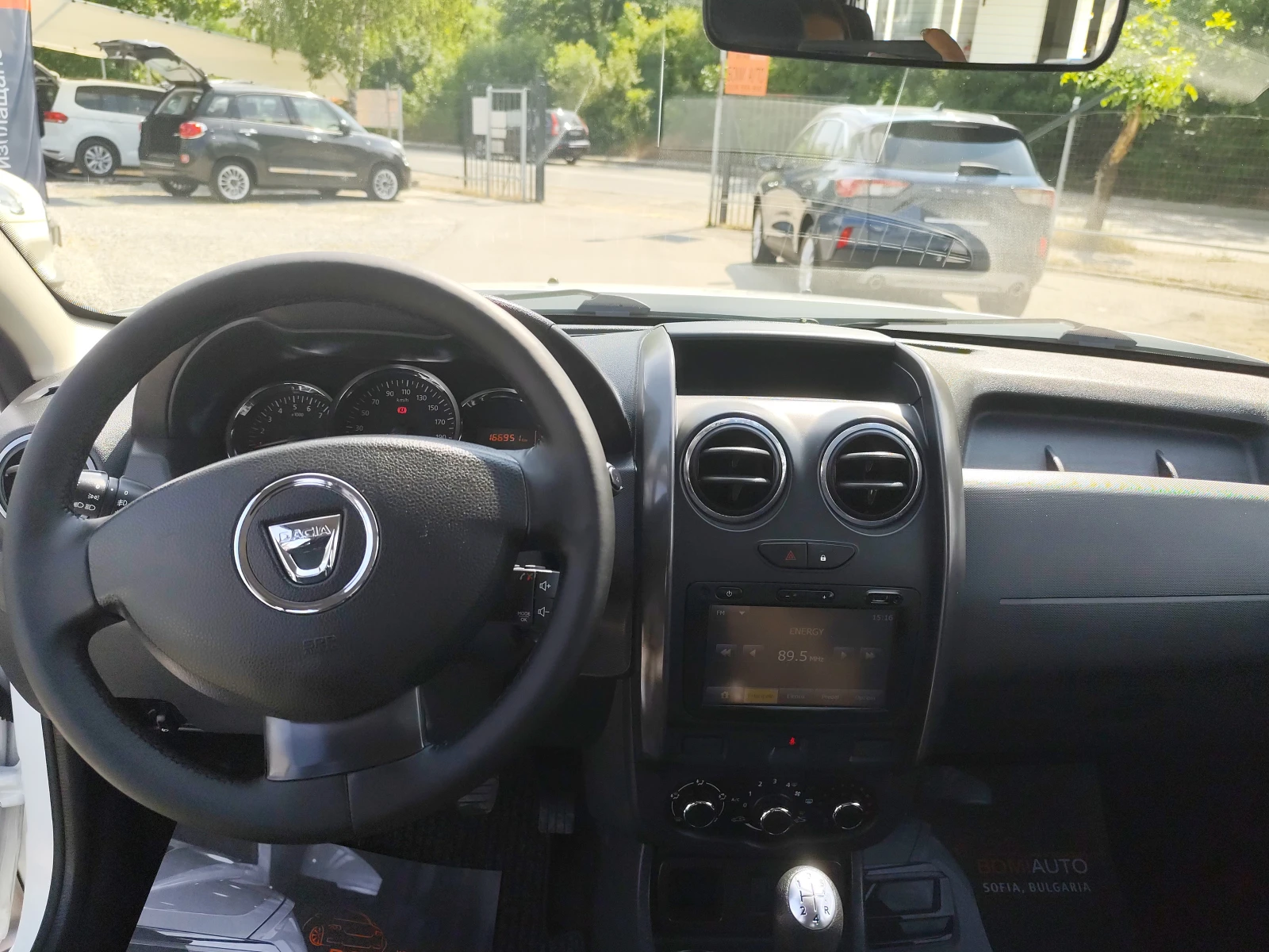 Dacia Duster 1.6i/ГАЗОВА УРЕДБА* EURO 5B*  - изображение 8