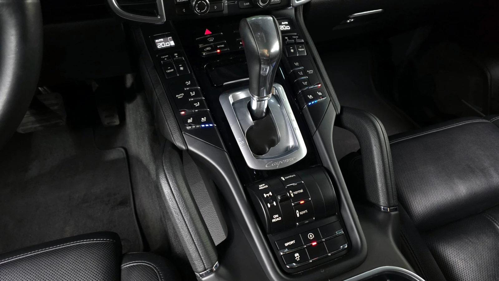Porsche Cayenne 3.0 - изображение 8
