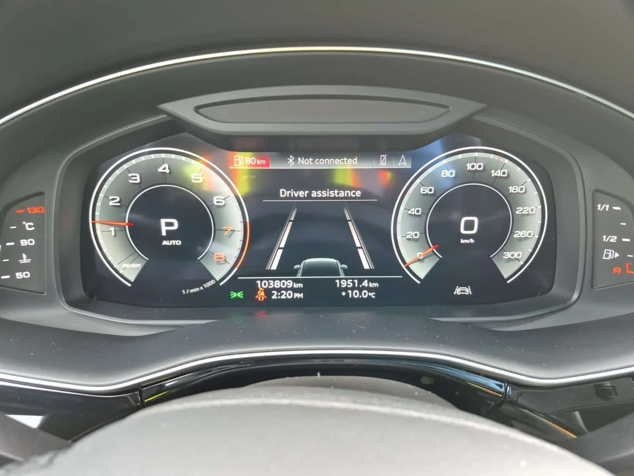 Audi Q7 * KOMFORT * CARFAX * 7 МЕСТА * ПАНОРАМА * KEYLESS - изображение 9