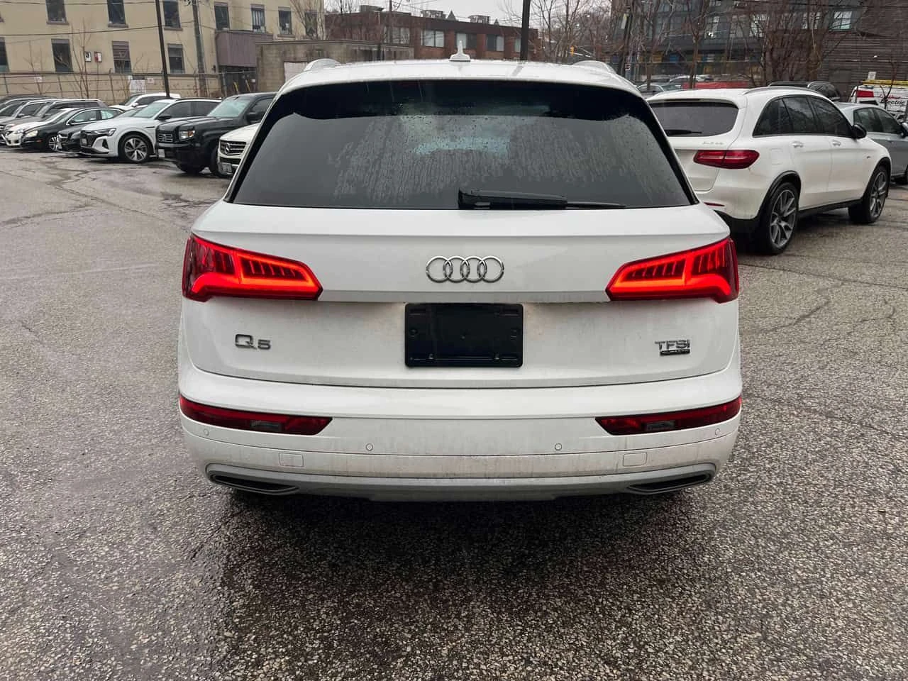 Audi Q5 PROGRESSIV/CARFAX/ПАНОРАМА/ПОДГРЕВИ, снимка 6 - Автомобили и джипове - 53929605