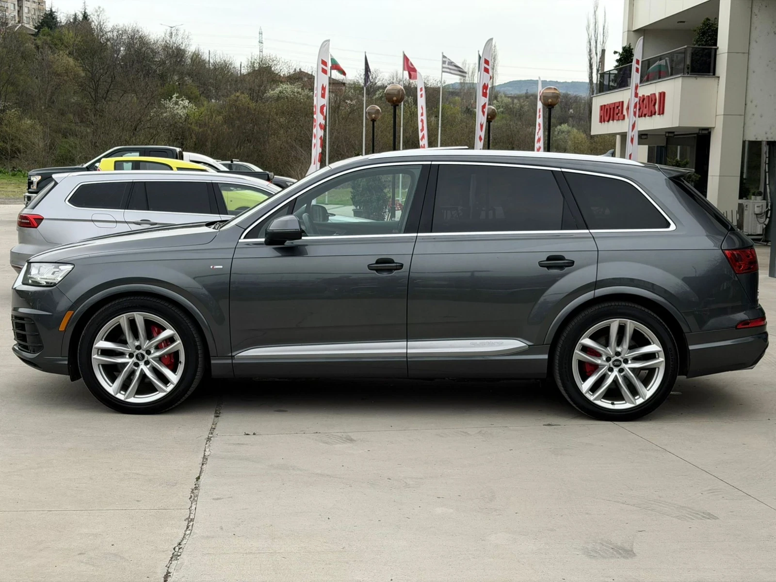 Audi Q7 3.0TFSI/S-line/Full/6+ 1/360/Pano/Обдухване/Bose, снимка 3 - Автомобили и джипове - 54222265