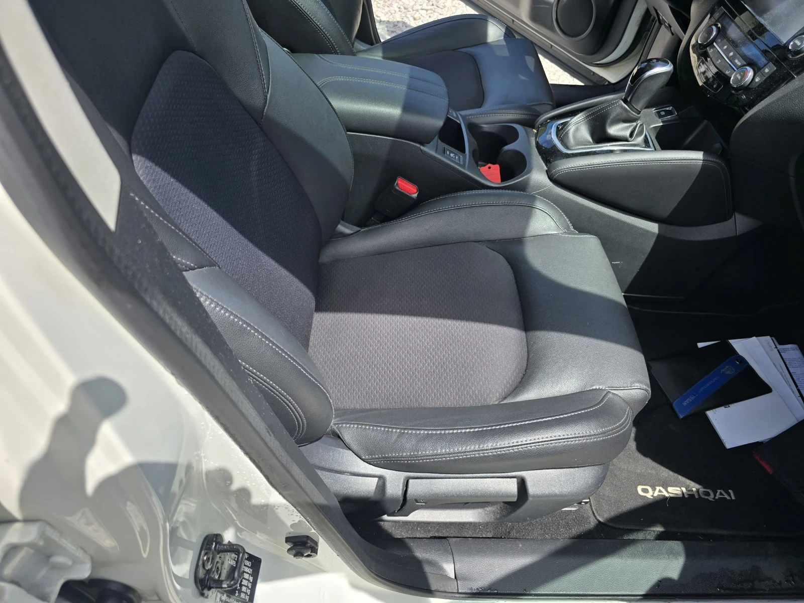 Nissan Qashqai 1.2 PROBLEM AUTOMAT!!!!!Проблем скорости!!!, снимка 10 - Автомобили и джипове - 54925243