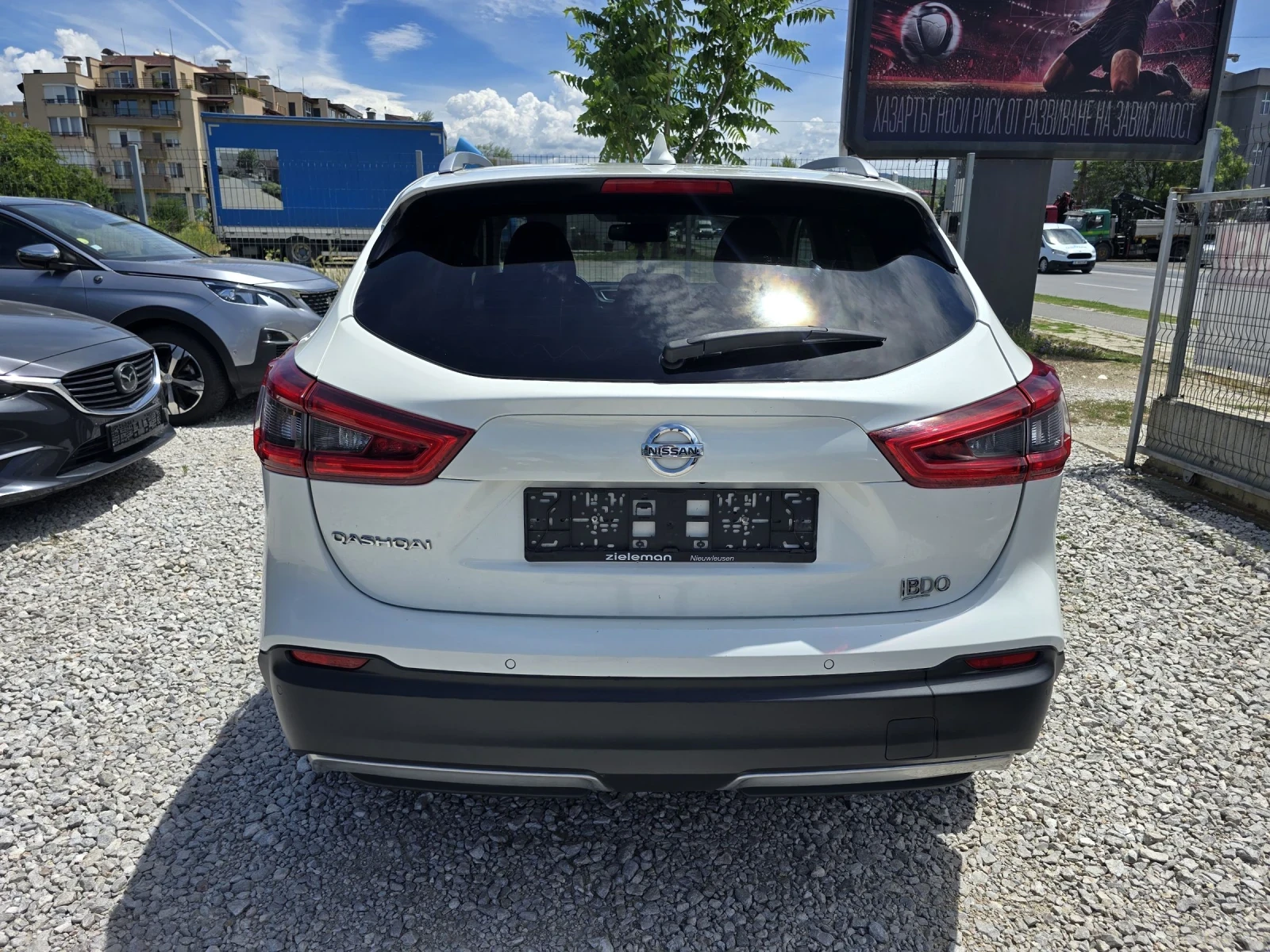 Nissan Qashqai 1.2 PROBLEM AUTOMAT!!!!!Проблем скорости!!!, снимка 5 - Автомобили и джипове - 54925243