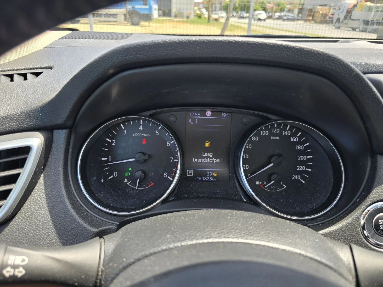 Nissan Qashqai 1.2 PROBLEM AUTOMAT!!!!!Проблем скорости!!!, снимка 13 - Автомобили и джипове - 54925243