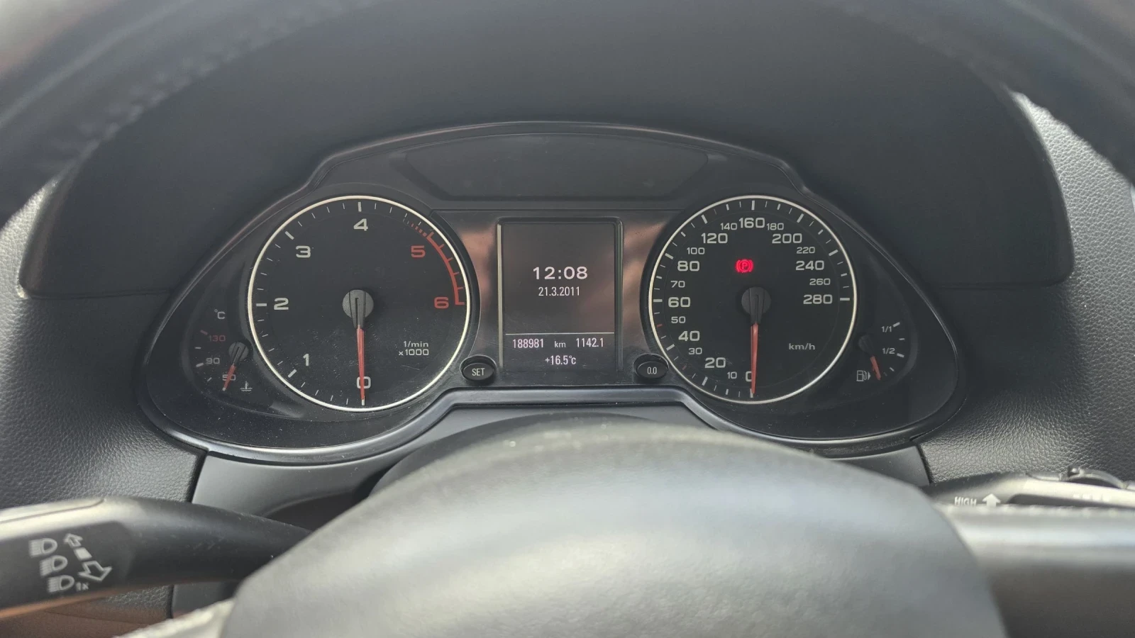 Audi Q5 2.0 tdi, снимка 12 - Автомобили и джипове - 55162484
