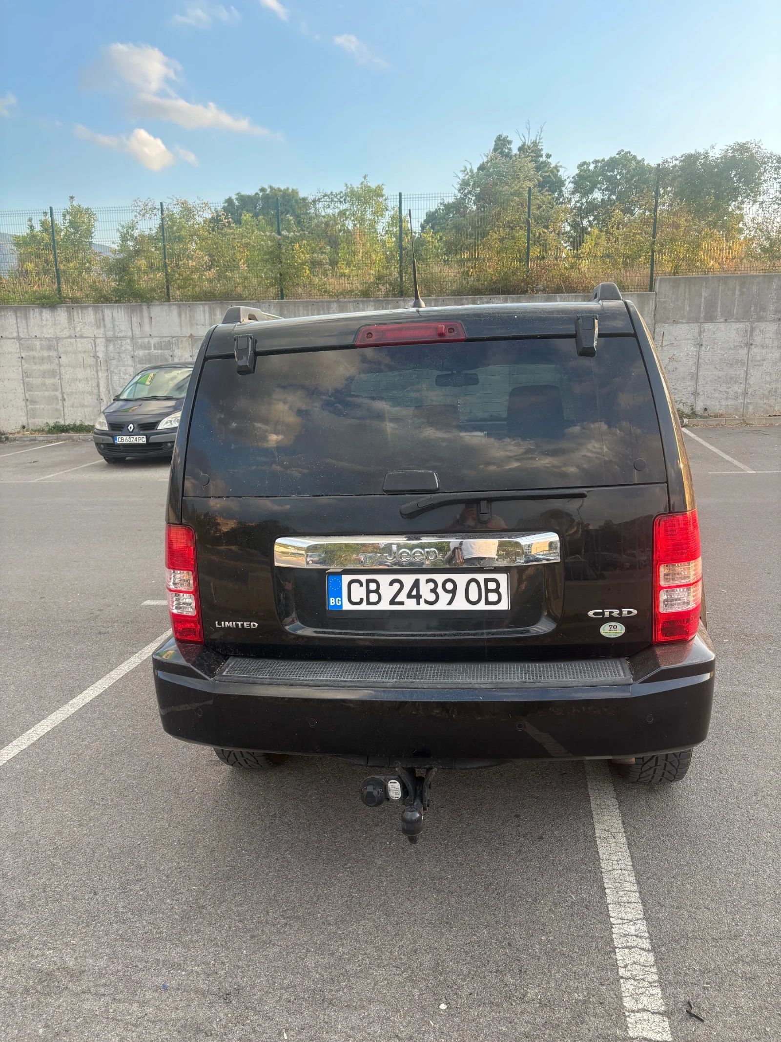 Jeep Cherokee, снимка 2 - Автомобили и джипове - 55827213