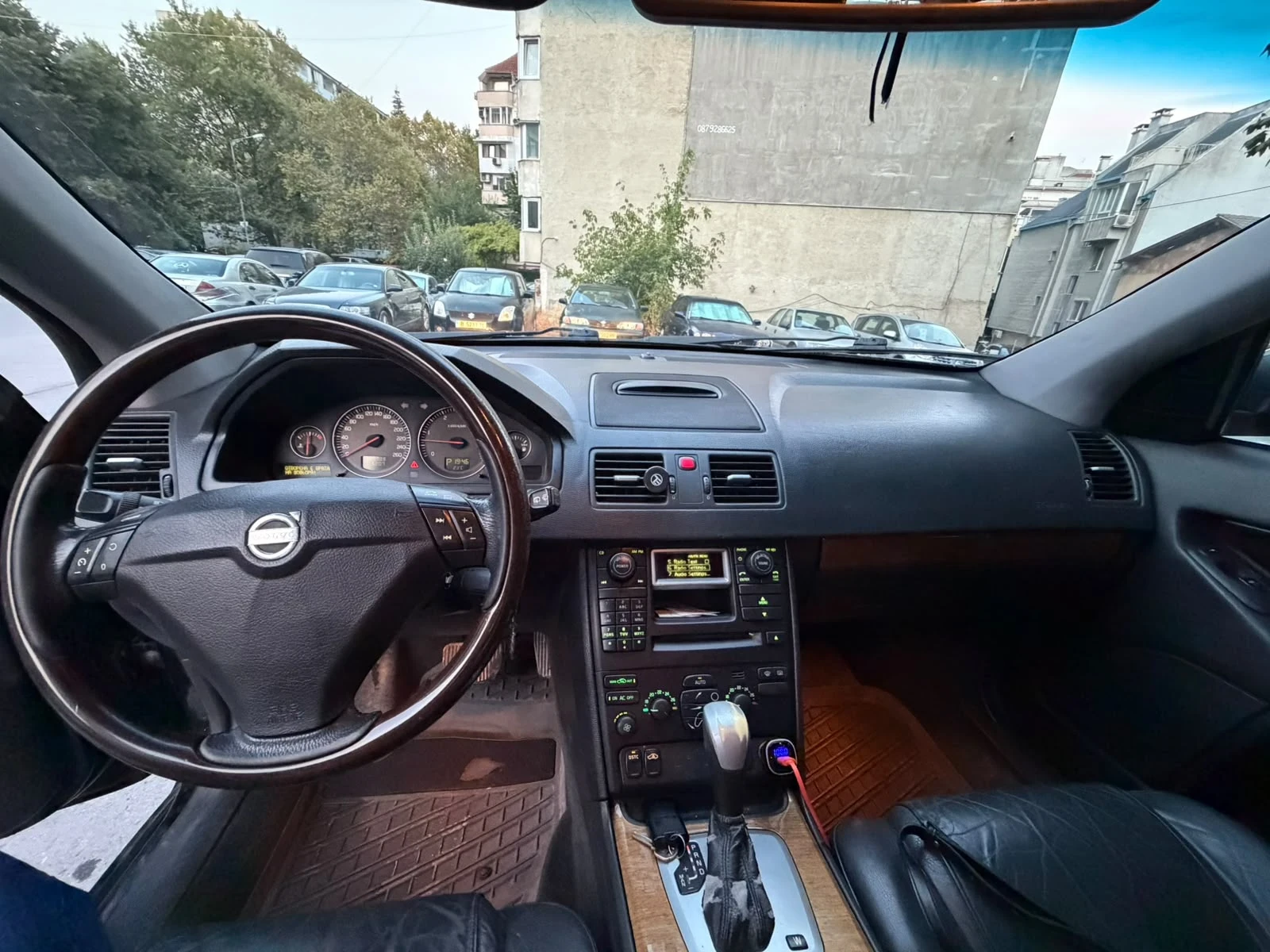 Volvo Xc90 2400, снимка 6 - Автомобили и джипове - 56057057