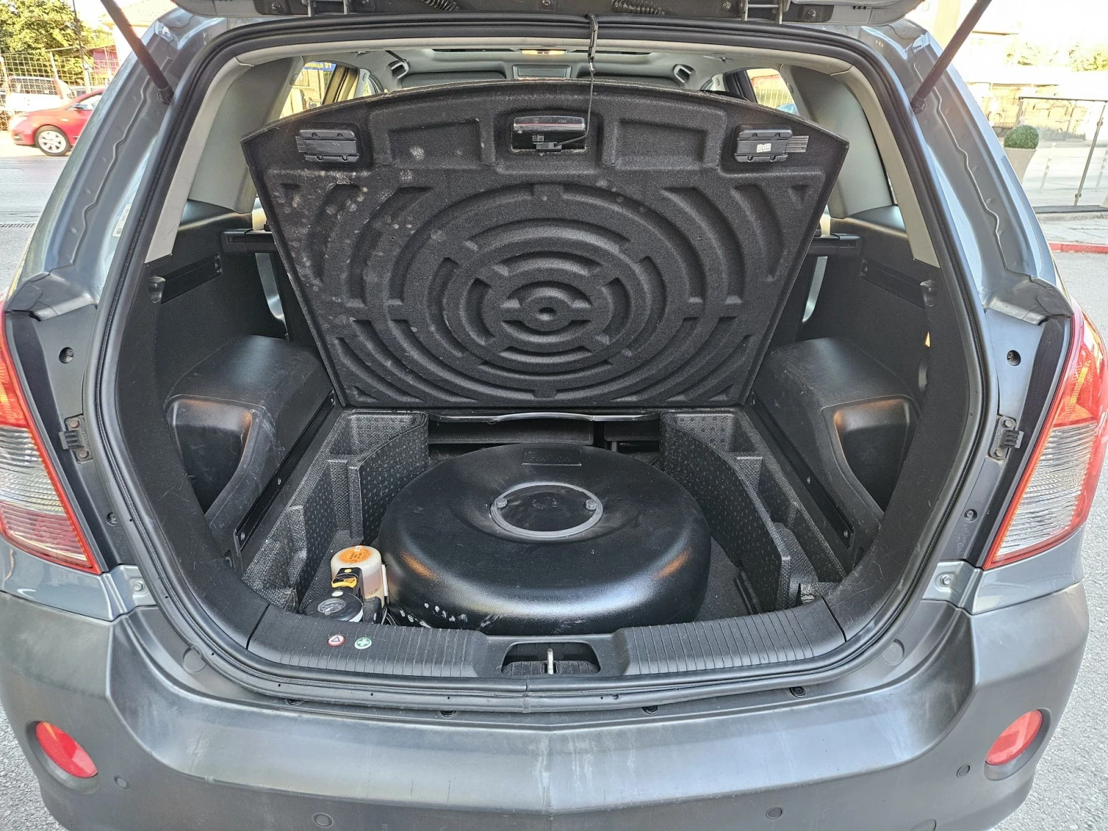 Opel Antara, снимка 13 - Автомобили и джипове - 56260723