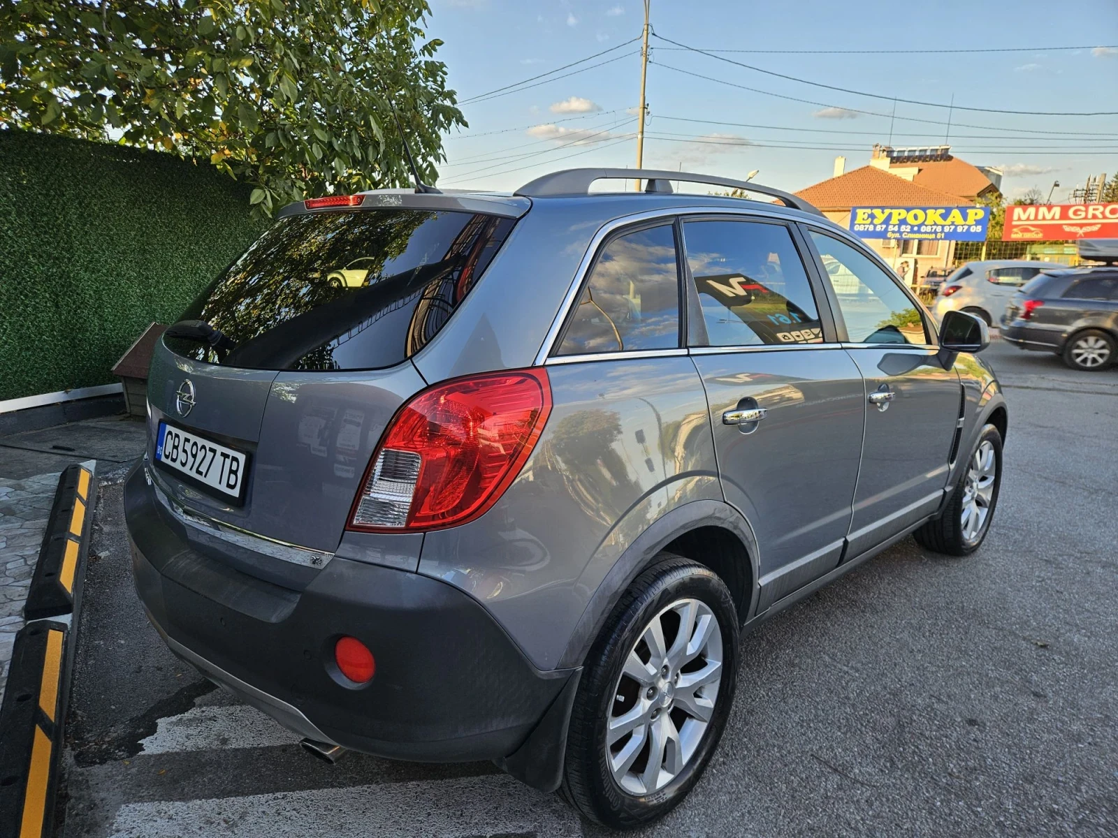 Opel Antara, снимка 4 - Автомобили и джипове - 56260723