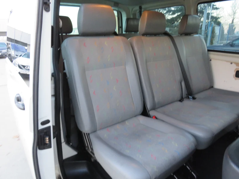 VW Transporter * * * DIESEL DSG 9-МЕСТЕН* * * , снимка 11 - Бусове и автобуси - 53109069
