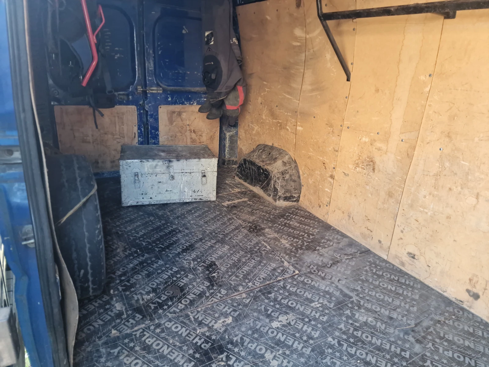 Peugeot Boxer фургон, снимка 10 - Бусове и автобуси - 53895736