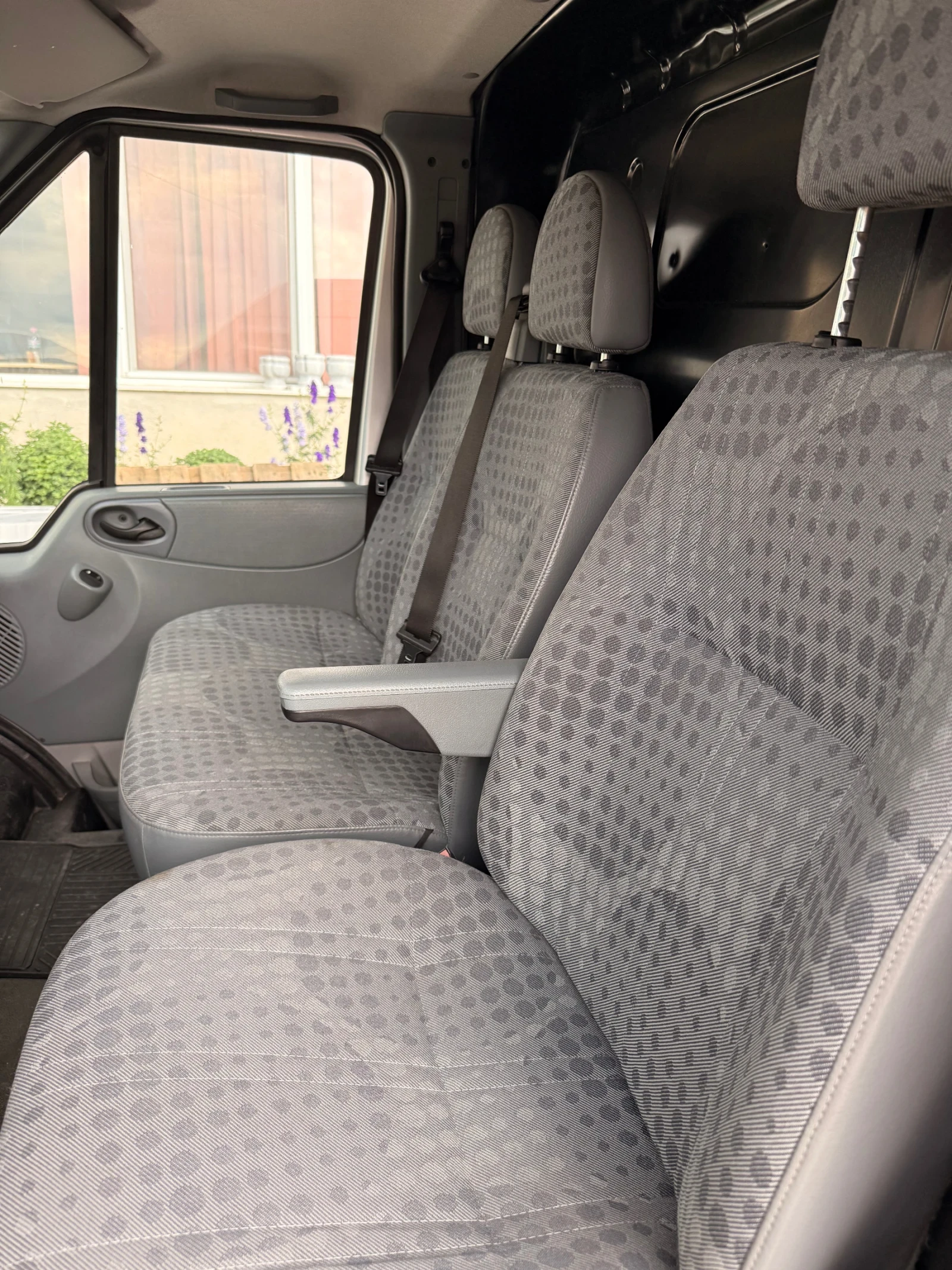 Ford Transit, снимка 8 - Бусове и автобуси - 54930456
