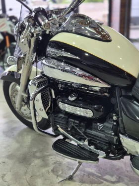 Triumph Rocket III 2300 Touring Нов внос от Швейцария!!!, снимка 12