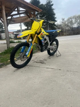 Suzuki Rmz RM-Z