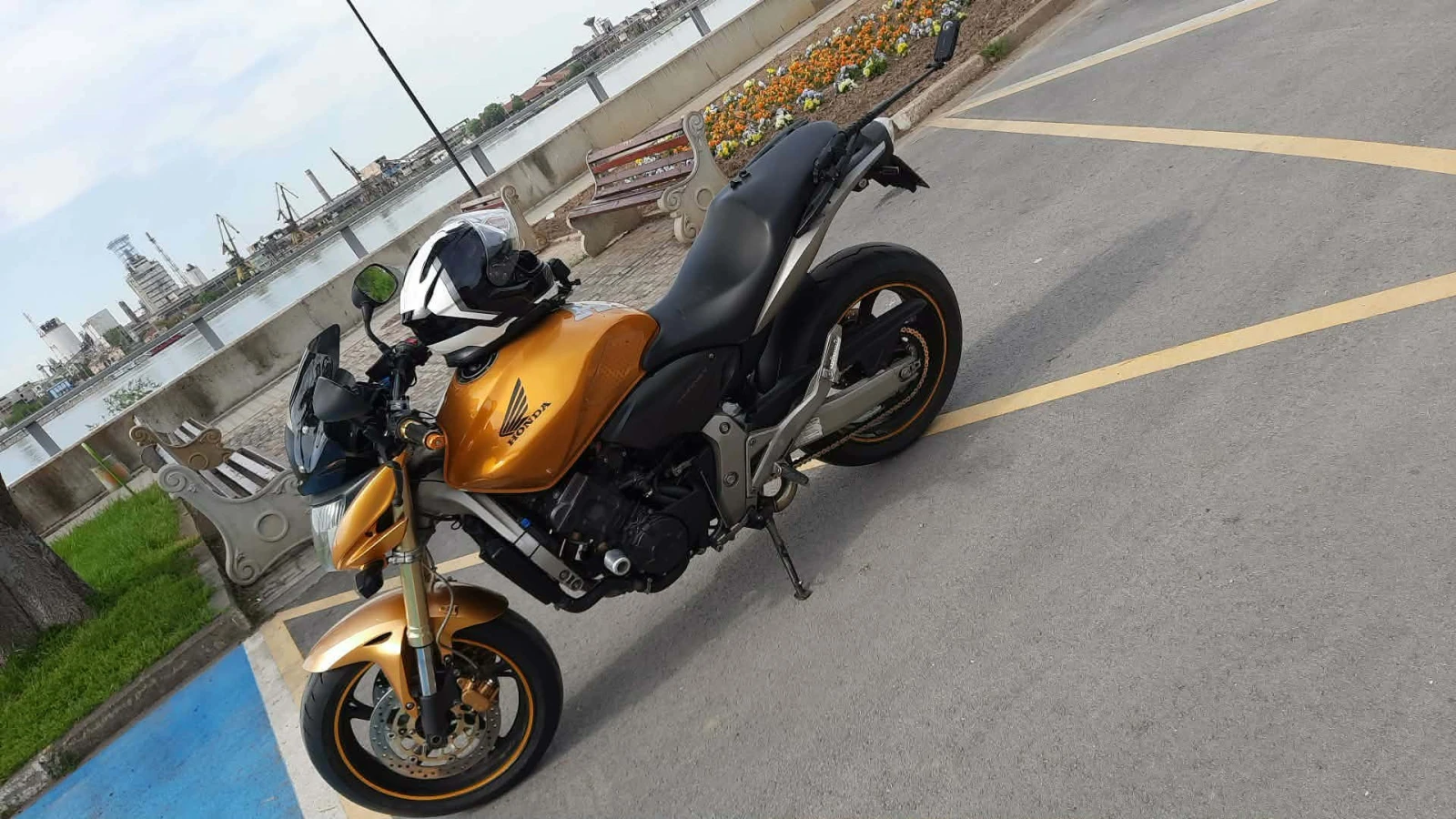 Honda Hornet PC41, снимка 2 - Мотоциклети и мототехника - 54705181
