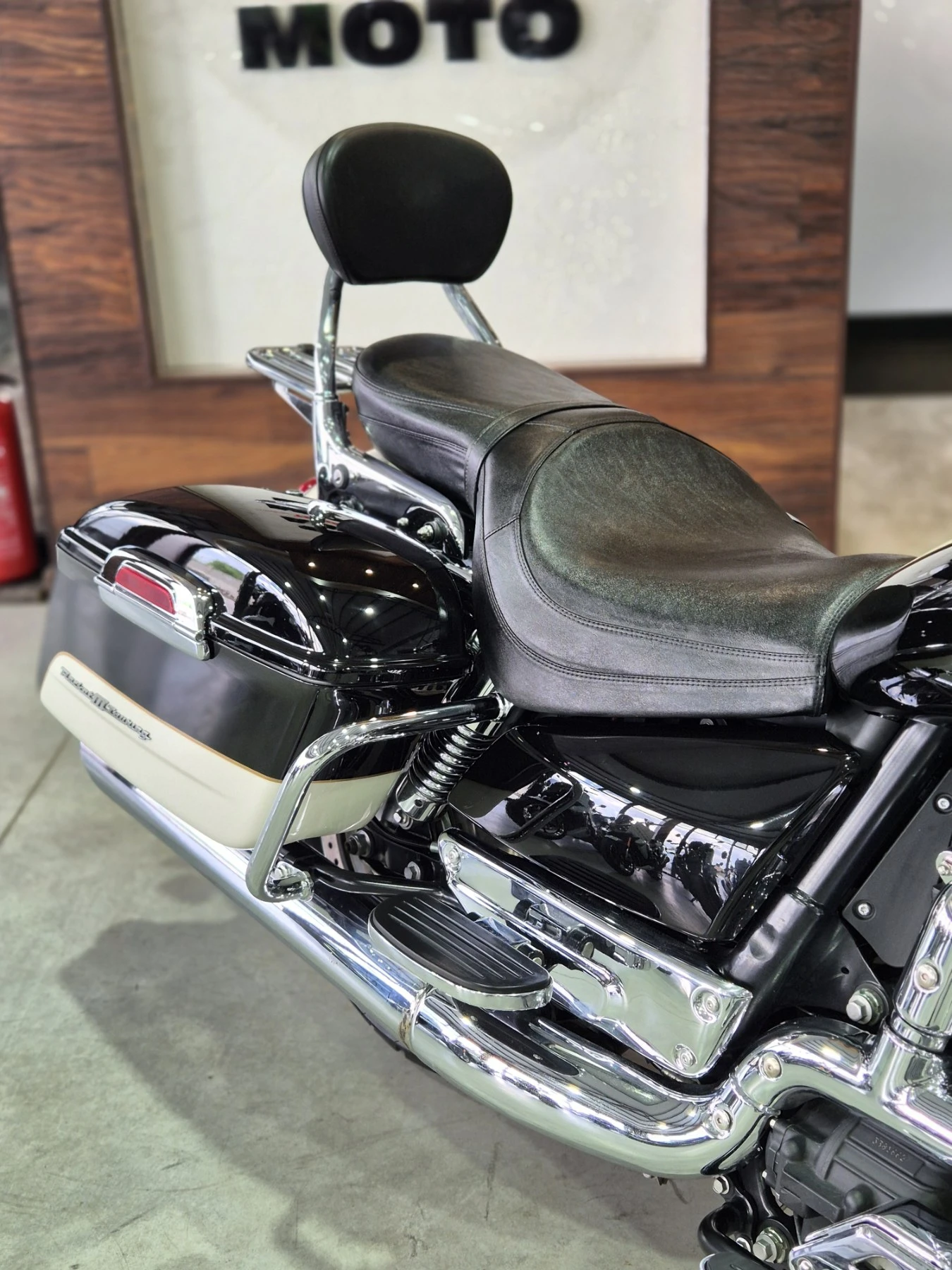 Triumph Rocket III 2300 Touring Нов внос от Швейцария!!!, снимка 15 - Мотоциклети и мототехника - 55317276