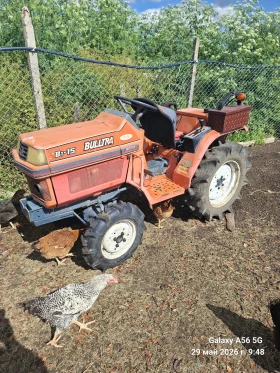 Трактор Kubota, снимка 1