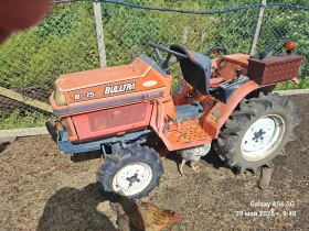 Трактор Kubota, снимка 2