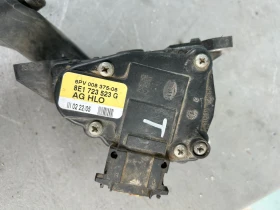 6PV008375-06 Педал газ AUDI A4B7 8E1723523G, снимка 2 - Части - 53635989