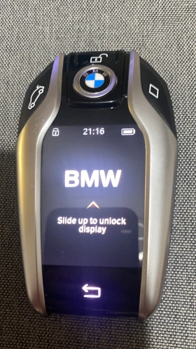 BMW 530E plug-in hybrid, снимка 17