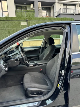 BMW 530E plug-in hybrid, снимка 14