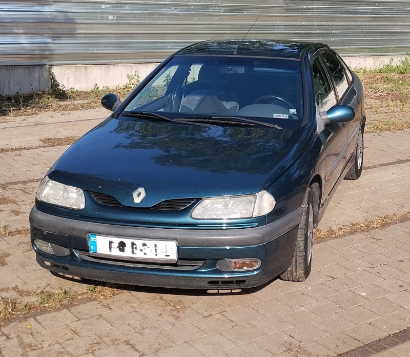 Renault Laguna, снимка 1 - Автомобили и джипове - 46072376