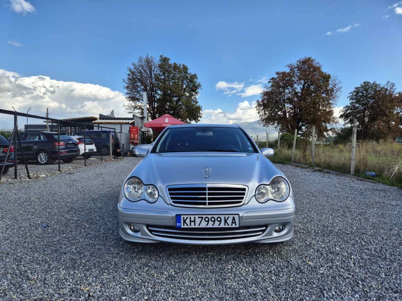 Mercedes-Benz C 220, снимка 1 - Автомобили и джипове - 47251171