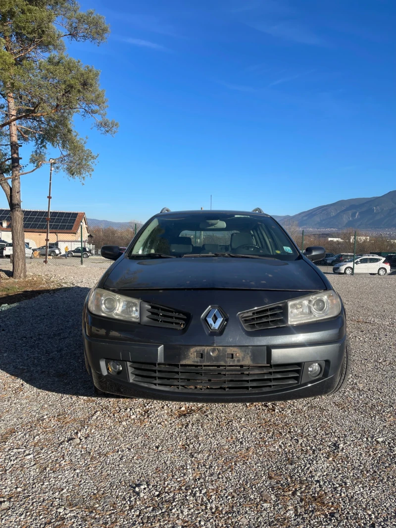 Renault Megane 1.5 dci, снимка 2 - Автомобили и джипове - 48138765