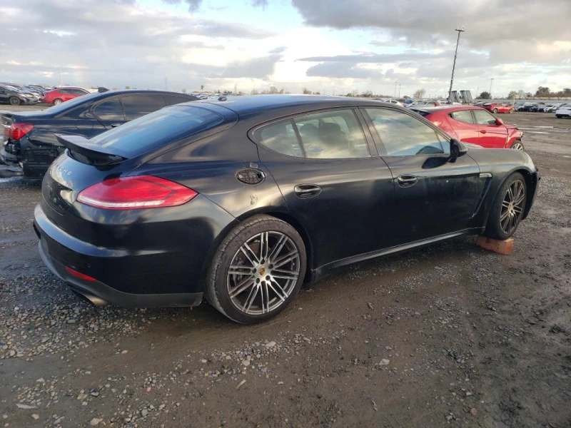 Porsche Panamera Bose * Magnetic Ride Control* * Full LED, снимка 3 - Автомобили и джипове - 49303799