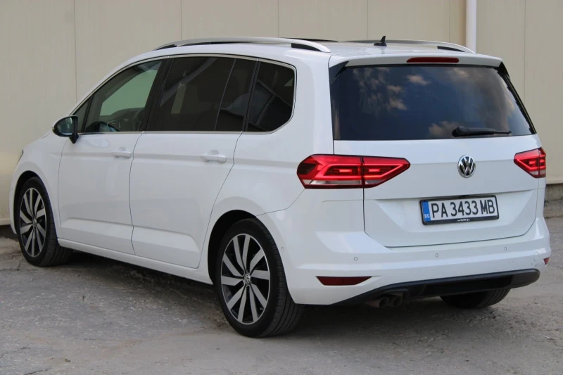 VW Touran, снимка 4 - Автомобили и джипове - 51908967