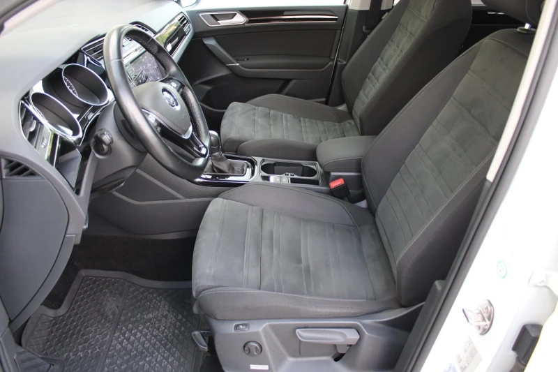 VW Touran, снимка 6 - Автомобили и джипове - 51908967