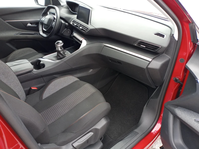 Peugeot 3008 1.6 Blue-HDi* CAMERA* NAVI* LED* 159600км* , снимка 13 - Автомобили и джипове - 49892888