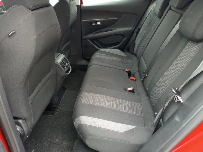 Peugeot 3008 1.6 Blue-HDi* CAMERA* NAVI* LED* 159600км* , снимка 8 - Автомобили и джипове - 49892888