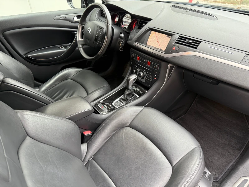 Citroen C5 3.0hdi V6 EXCLUSIVE ПОДГРЕВ МАСАЖ КОЖА NAVI XENON , снимка 8 - Автомобили и джипове - 51864780