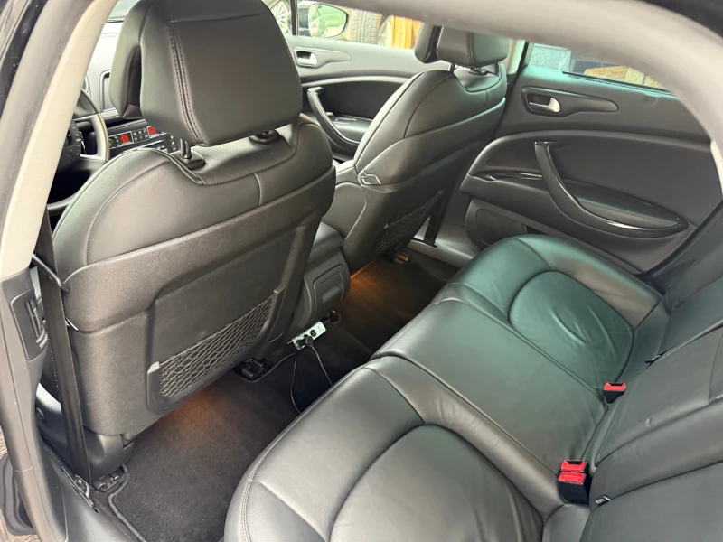 Citroen C5 3.0hdi V6 EXCLUSIVE ПОДГРЕВ МАСАЖ КОЖА NAVI XENON , снимка 11 - Автомобили и джипове - 51864780
