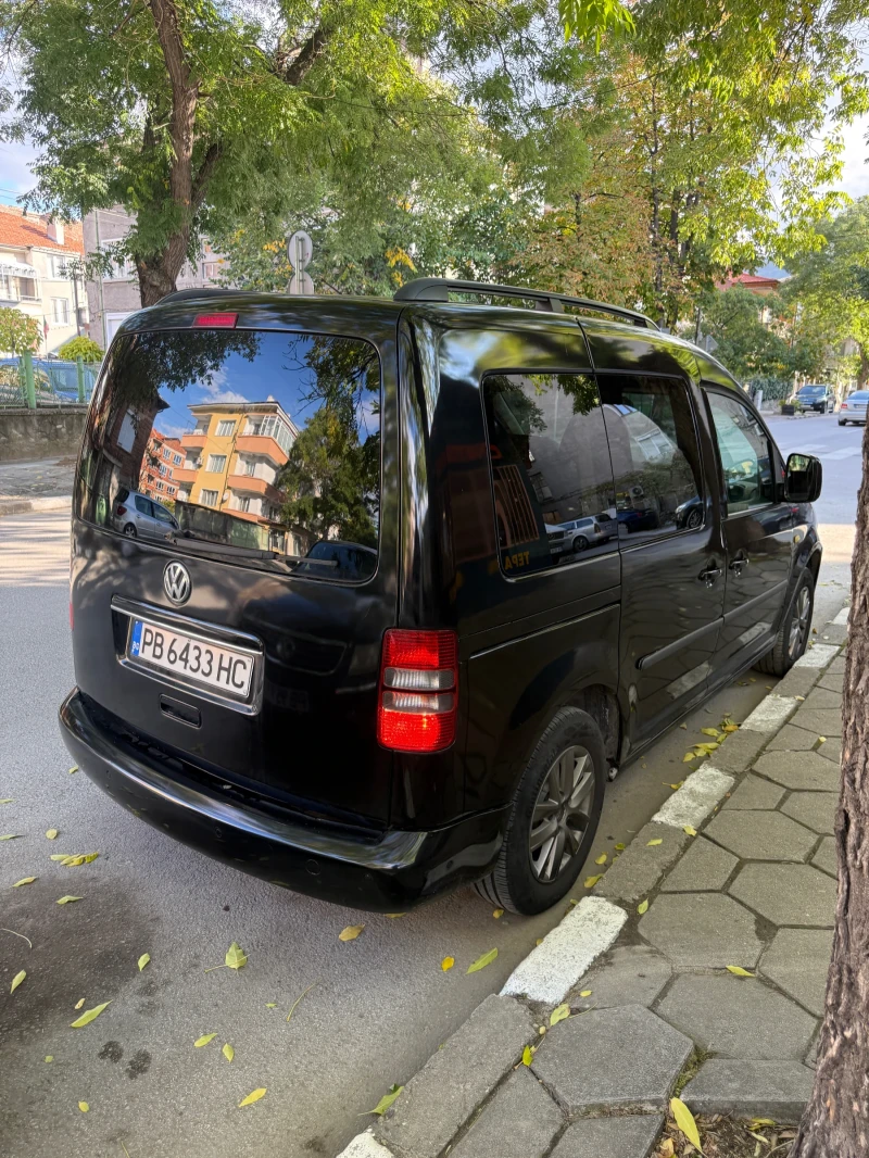 VW Caddy, снимка 4 - Автомобили и джипове - 52430685
