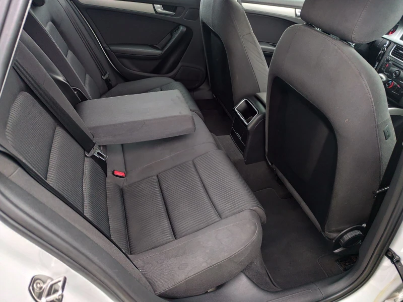 Audi A4 2.0 TDI, снимка 14 - Автомобили и джипове - 52346656
